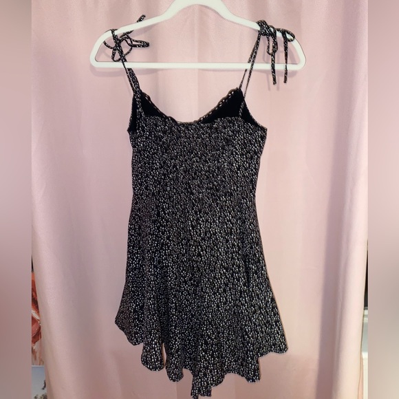 Rada Romper- PRINCESS POLLY - Picture 2 of 9